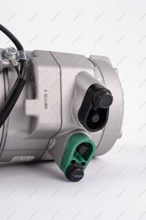 Компрессор ВАЗ-2170 кондиционера с муфтой в сборе Lada LADA 21700811101200 Компрессор ВАЗ-2170 кондиционера с муфтой в сборе Lada LADA 21700811101200