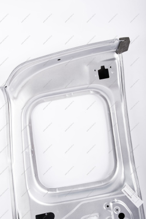 Дверь задка правая (под стекло) LADA Largus/Лада Ларгус крашеная 691 Платина (Серебристый) GAMMA GAMMA 901005637R-691-GAMMA