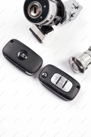 Замок зажигания ( 2 ключа, с 1-й личинкой ) LADA Largus (FL) NEW (универсал) Lada LADA 8450094356