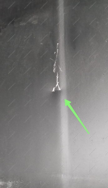 РОЗНИЦА Капот новый ВАЗ-2105 (черный грунт) (Ижевск)( Легкий тычок ) Lada=1 LADA 21050840201218