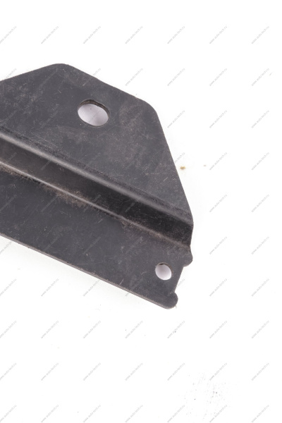 Кр-н заднего бампера ВАЗ-2115 центральный нов. обр. (пластм.) Lada LADA 21150-2804134-00