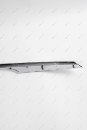 Молдинг решетки радиатора верхний (хром) LADA Largus Россия Россия 8450000246