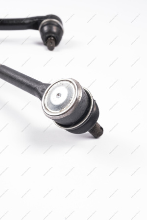 Комплект тяг рулевой трапеции ВАЗ-2121 Lada LADA 21210341400000