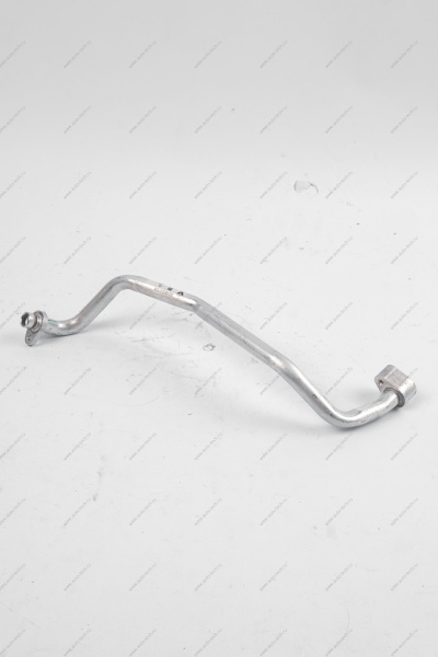 Трубопровод между компрессором и осушителем LADA XRAY/Largus FL Renault RENAULT 924800470R