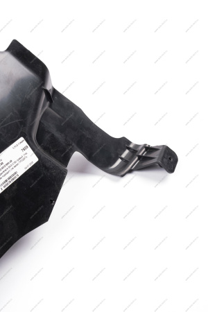 Брызговик двигателя ВАЗ-2190 правый LADA 21900-2802022-00