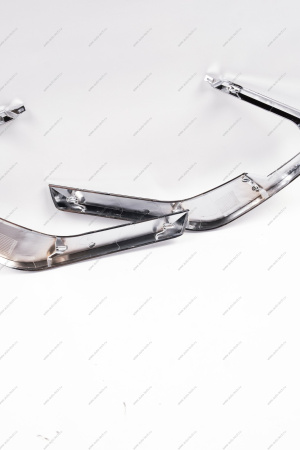 Молдинг переднего бампера к-т 4шт (хром) LADA Vesta FL Россия Россия 8450040050+51+52+53 хром