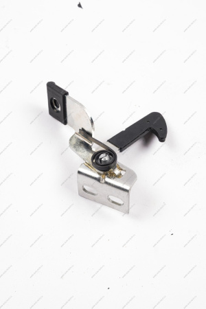 Крючок замка капота (FL) LADA GRANTA 2018- Lada LADA 8450101038