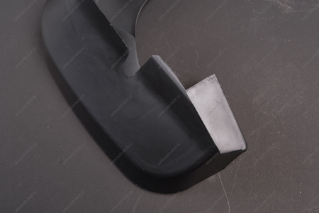 Брызговик Honda Civic 05-12 / Civic USA 05-08 (Спереди/ Слева/ 4D SED) HONDA STHD09016B2