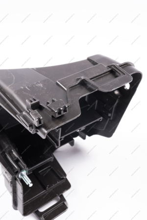 Корпус LADA Largus монтажного блока моторного отсека (без предохранителей) Lada LADA 243809584R