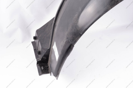 Подкрылок LADA Largus/RENAULT Logan 10-13 передний правый (Полад) Lada LADA 638409340R