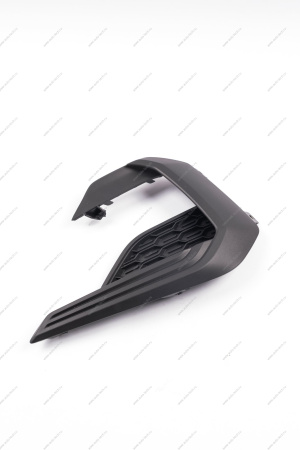 Заглушка ПТФ правая LADA Vesta SW Cross FL Lada LADA 8450041567