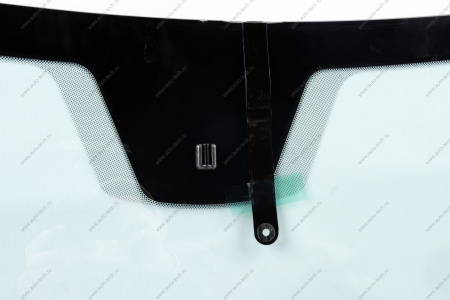 Стекло LADA Vesta ветровое 4D Sed / 5D Hbk / 5D Wag тонирован.Tinted (полный обогрев) (AGC) Lada LADA 4041381