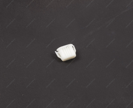 Зажим облицовки от крышки багажника LADA XRAY АвтоВАЗ LADA 7703081233