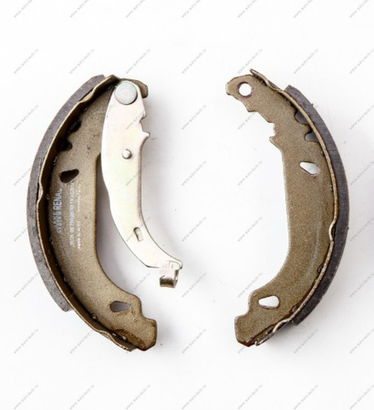 Комплект задних тормозных колодок RENAULT Sandero 4 шт D 180 мм Renault RENAULT 7701205758