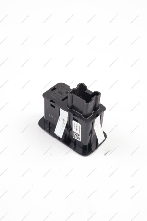 Переключатель стеклоподъемника Lada Vesta NG пассажира передней двери , хром AUTO Renault RENAULT 8450040661