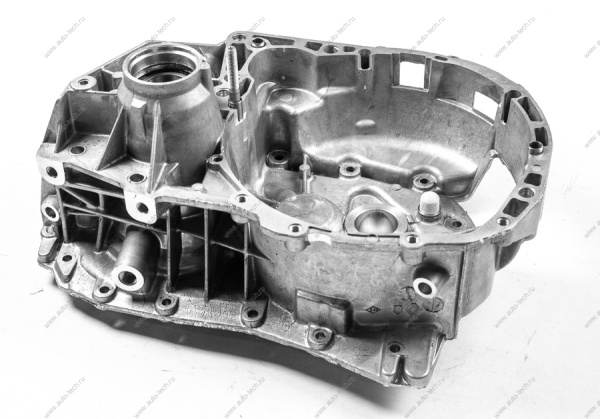 Картер сцепления LADA Largus КПП JH3 (колокол) Renault RENAULT 6001549231