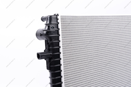 Радиатор охлаждения Coolray / Emgrand / Belgee X50 SAT SAT ST100072