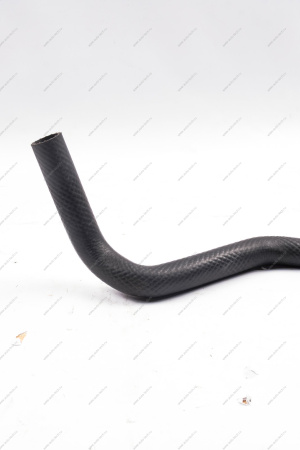 Шланг LADA Largus подводящий радиатора 8 кл.(от радиатора к термостату)(верхний) двигат 11189 (L=918/тФвн31,3) (БРТ) Lada LADA 8450009488