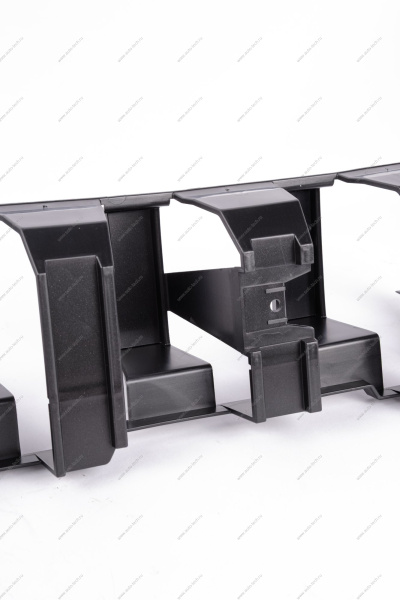 Усилитель переднего бампера средний (пластик) LADA Vesta FL Lada LADA 8450040060