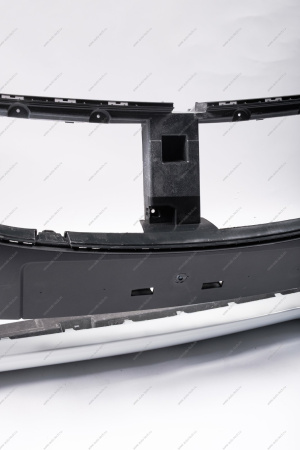 Бампер передний LADA XRAY крашеный(без заглуш под букс крюк) 221 Ледниковый (белый) АвтоВАЗ LADA 620228136R-221