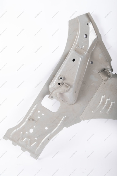 Панель брызговика левая LADA Vesta/Веста (катафорезный грунт) Lada LADA 8450039275