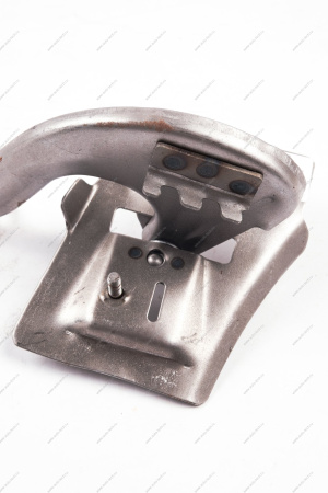 Петля ВАЗ-2101-2107 крышки багажника правая Lada LADA 21010560502200