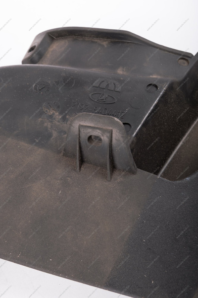 Брызговики заднего крыла ваз-2192 правый + левый (пластик) К-Т МегаПласт Lada LADA 21920-8404412+13