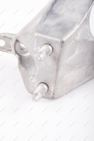 Кронштейн левой опоры подвески двигателя (P4M,P4P-BVM5) LADA XRAY Lada LADA 8450009700