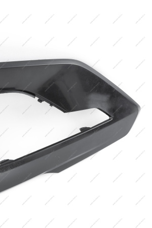 Накладка переднего бампера левая без отвер. под датчик слепой зоны (под покраску) LADA Vesta SW Cross FL Lada LADA 8450040063