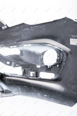 Бампер передний без отверстий под датчики системы парковки в цвет 221 Ледниковый (белый) LADA Vesta FL Lada LADA 8450040054-221