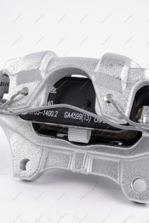 Суппорт передний правый (+2шт. тормозн. колодки 410602581R) Renault Logan II, Sandero II Renault RENAULT 410016069R Суппорт передний правый (+2шт. тормозн. колодки 410602581R) Renault Logan II, Sandero II Renault RENAULT 410016069R