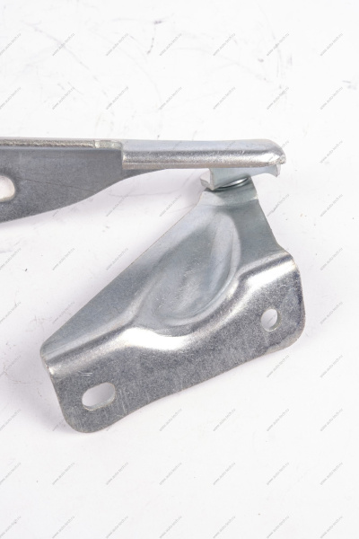 Петля (FL) LADA GRANTA 2018- капота правая Lada LADA 21900840701000