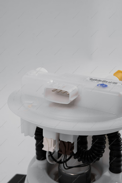 Насос топливный RENAULT Duster двиг.2.0 4WD Renault RENAULT 172021121R