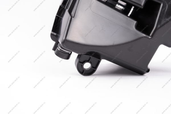 Корпус LADA Vesta монтажного блока моторного отсека Renault RENAULT 243809584R