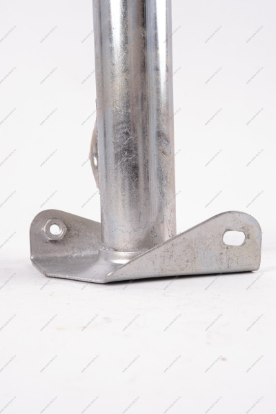 Кр-н бампера ВАЗ-2107 левый Lada LADA 21070280301700