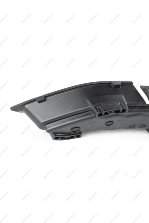 Крышка окна под заднюю буксирную проушину LADA Vesta FL Lada LADA 8450041065