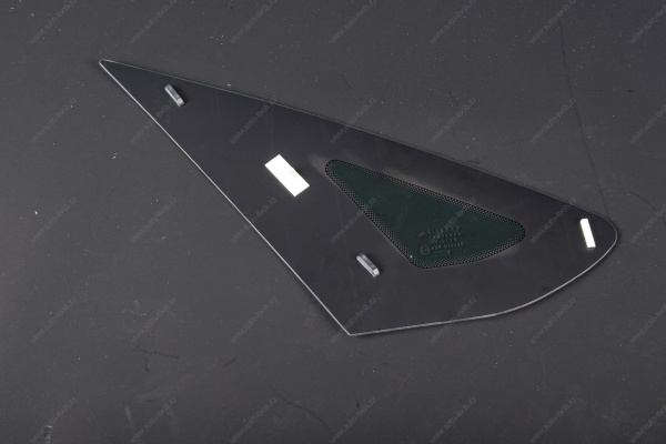 Стекло LADA Vesta/Веста окна боковины правое (тонирован) (Tinted) Lada LADA 8450007569