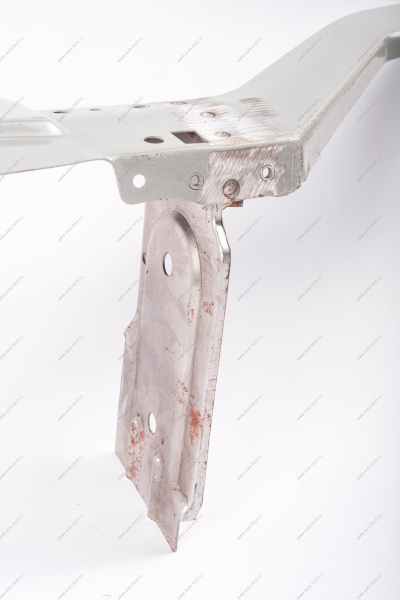 Рамка радиатора ВАЗ-2123 (катафорезный грунт) Lada АвтоВАЗ 21230840105030