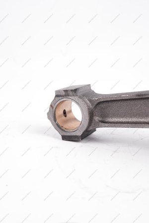 Шатун с крышкой в сборе, класс 2 ВАЗ-2110 Lada LADA 21100100404501