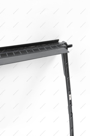 Дефлектор радиатора LADA Largus FL/ XRAY/ RENAULT Logan 2014- Lada LADA 8450095108