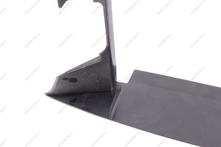 Щиток радиатора для авто с кондиц. (дефлектор) LADA Vesta Lada LADA 8450008157