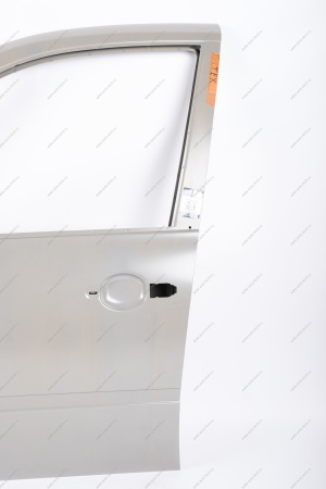 Дверь ВАЗ-1118/2190 передняя левая с брусом безопасности и прокладкой изоляционной (серый грунт) Lada LADA 8460013507