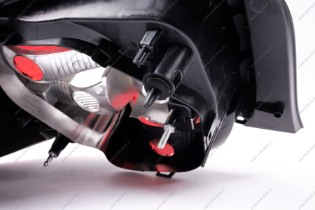 Фонарь задний правый (корпус) RENAULT Logan 2014- OEM OEM OEM0030FONR