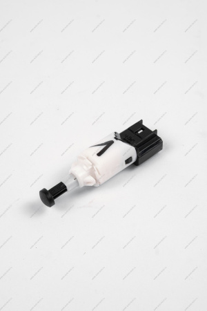 Выключатель сигнала торможения ВАЗ-2170-72/2190 (с 2014г.в.)/LADA Vesta/URBAN Lada LADA 21700372001000