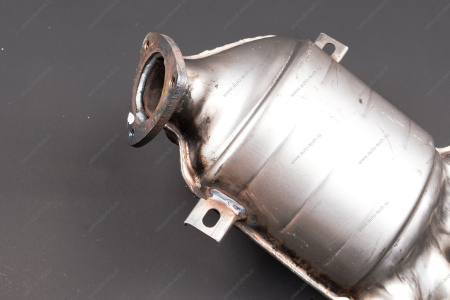 Труба приемная глушителя с нейтрализатором Lada Granta ( FL) Lada LADA 11194120300866