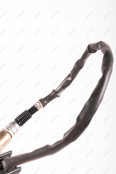 Датчик ВАЗ-2190 концентрации кислорода управляющий двигат 1,6 Bosch BOSCH 0258006537