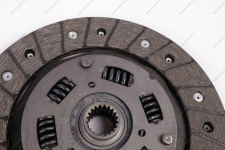 Комплект сцепления (корзина, диск, подш.) ВАЗ-2108-2115 LADA LADA 21090160100000