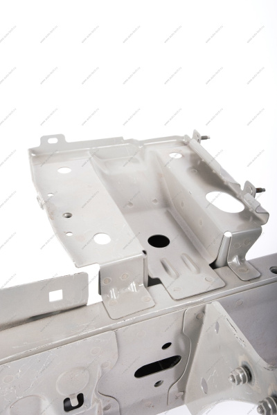 Брызговик с лонжероном левый в сборе с чашкой LADA Largus (FL) NEW Lada LADA 8450013072