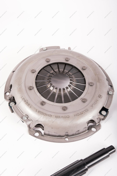 Диск сцепления ведомый+нажимной LADA XRAY/Vesta без выжимн подш. КПП-JR5 к-т HOLA HOLA CH01031