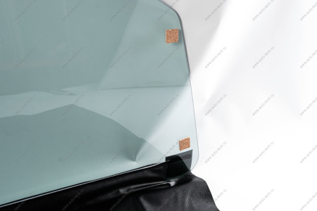 Стекло LADA Vesta опускное передней двери правое тонирован (Tinted) Lada LADA 8450046490